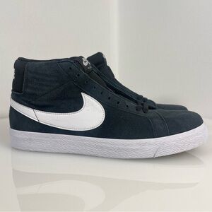 Brand New Mens Nike SB Blazer Mid Black/White Size 10